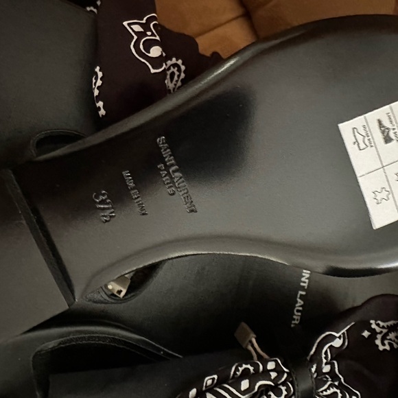 SAINT LAURENT - Picture 5 of 14